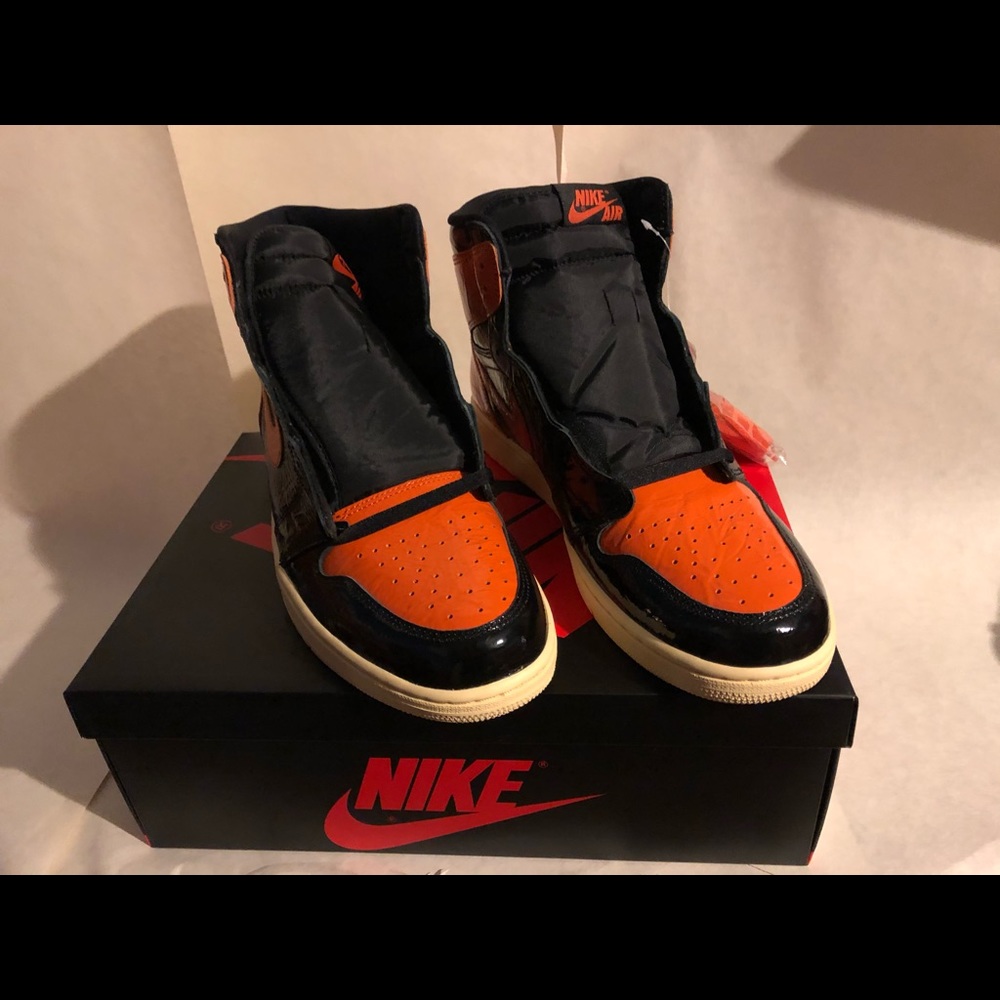 Air Jordan One “Shattered Backboard 3.0”